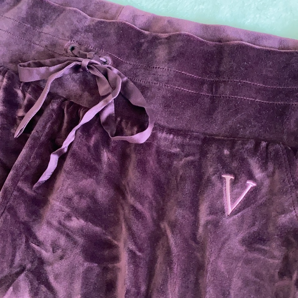 {VS} Victoria's Secret | Velour High Waist Joggers African Violet Purple (XL) - Picture 10 of 16